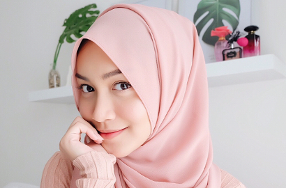 Akhirnya Tampil Berhijab, Melody Prima Dipuji Makin Cantik