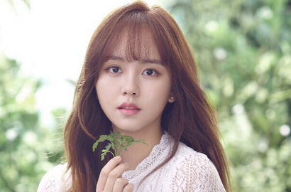 Ingatkan Nonton 'Radio Romance', Selfie Cantik Kim So Hyun Bikin Cinta