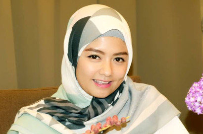 Sudah Hijrah, Tika Ramlan Berhenti Jadi Penyanyi?