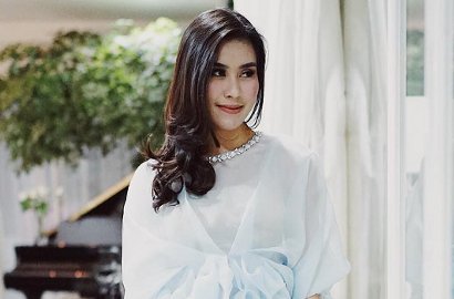 Foto Pre-Wed Pakai Helikopter, Netter Soroti Baju Syahnaz Sadiqah Kurang Bahan
