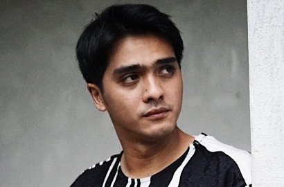 Mulai Hijrah, Ricky Harun Tetap Tak Tinggalkan Dunia Hiburan