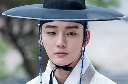 Lusuh dan Brewok, Yoon Shi Yoon Siap Bikin Pangling di 'Grand Prince'