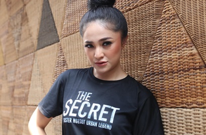 Film Horor Perdana, Marshanda Alami Pengalaman Mistis di 'Suster Ngesot Urband Legend'?