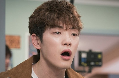 Serunya Kim Jung Hyun cs Main Bareng Bayi di Sela Syuting 'Waikiki'