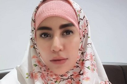 Unggah Foto Bercadar, Cinta Penelope: Mohon Jangan Jadi Perdebatan