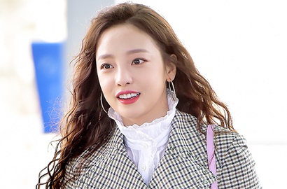 Dandan Cetar Hadiri Acara Fashion di Milan, Goo Hara Tuai Komentar Nyinyir