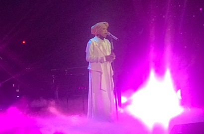 Dapat Standing Ovation, Ayu Bikin Maia Merinding Nyanyi Lagu 'James Bond' di 'Idol'