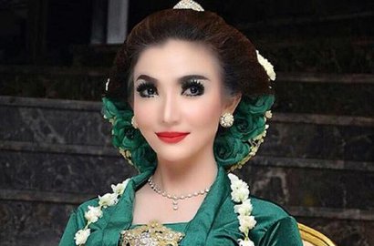 Roro Fitria Masih Drop, Terus Menangis Saat Dijenguk Kuasa Hukum