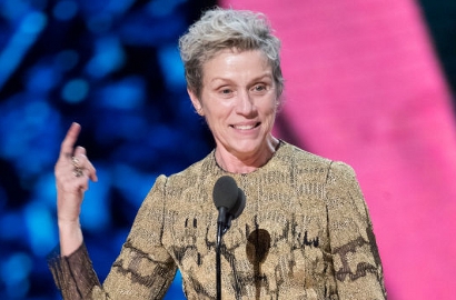 Raih Penghargaan Aktris Terbaik Oscar 2018, Piala Frances McDormand Sempat Dicuri