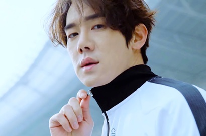 Bergaya Bak Atlet, Bahu Bidang Hingga Kaki Jenjang Yoo Yeon Seok Jadi Sorotan