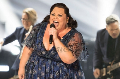 Bawakan OST 'The Greatest Showman', Keala Settle Tampil Memukau di Oscar 2018
