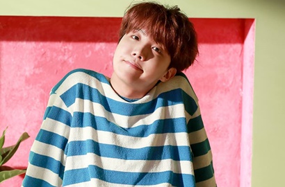 Pamer Pose Kece, J-Hope BTS Ternyata Pakai Barang-Barang Senilai Puluhan Juta