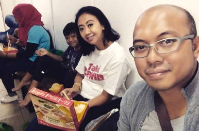 Usai Jalani Operasi Katarak Sang Anak, Asri Welas Pantang Melakukan Hal Ini