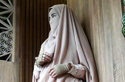 Pipik Dian Irawati Tanggapi Bijak Fotonya Tak Bercadar Tersebar, Dibully Soal Selektif Followers
