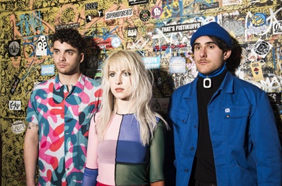 Sempat Batal Tampil, Catat Jadwal Baru Konser Paramore di Indonesia