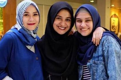 Alyssa Soebandono Komentari Foto Maternity Trio Ibu Hamil Shireen, Zee Zee dan Zaskia