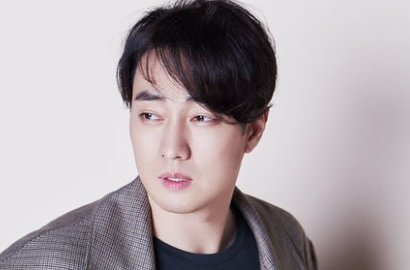 Emosional, So Ji Sub Akui Nangis Nonton 'Be With You' dan Bahas Soal Pernikahan
