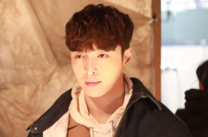 Lay EXO Ungkap Hal yang Bikin Ia Takut Sebelum dan Sesudah Debut
