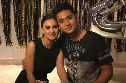 Pemotretan Serba Emas dengan Irish Bella, 'Roti Sobek' Giorgino Dicurigai Editan