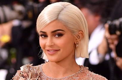 Buka Sesi Q&A di Twitter, Kylie Jenner Ceritakan Pengalaman Saat Hamil