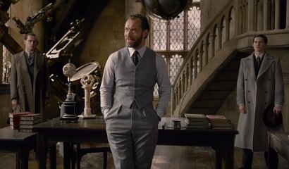 Trailer 'Fantastic Beasts 2' Dirilis, Jude Law Tampil Keren Sebagai Dumbledore Muda