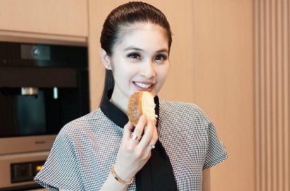Tak Mau Kalah, Sandra Dewi Juga Jajal Bisnis Kue Artis yang Bikin Ngiler Ini?