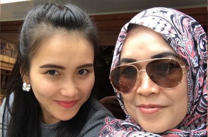 Gara-Gara Tulis Ini untuk Salam, Ibu Ayu Ting Ting Dikritik Pakai Kata Tak Senonoh?