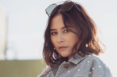 Puisi Prilly Latuconsina 'Lima Detik dan Rasa Rindu' Akan Diadaptasi Jadi Film