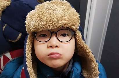 Jelang Ultah Triplets, Song Il Gook Unggah Foto Terbaru Daehan Bikin Pangling