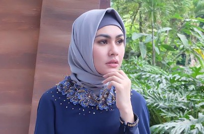 Ditanya Soal Poligami Pasca Hijrah, Begini Jawaban Kartika Putri
