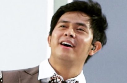 Terbawa Perasaan, Cakra Khan Nangis Saat Nyanyikan OST 'Guru Ngaji'