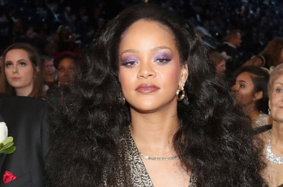 Kasusnya dengan Chris Brown Dijadikan Lelucon Oleh Snapchat, Rihanna Murka