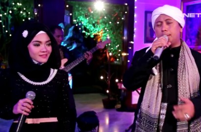 Digugat Cerai Istri Pertama, Opick Menangis Istri Kedua Meninggal Usai Melahirkan