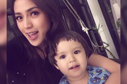 Lahap Makan, Tingkah Lucu Putra Jessica Iskandar Bikin Netter Gemas