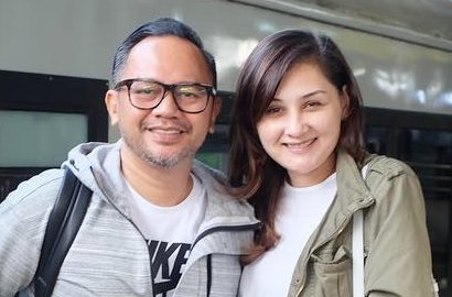 Tinggi Badan Suami Lebih Pendek, Mona Ratuliu Pilih Tak Pakai High Heels
