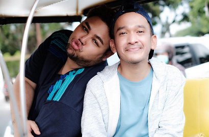Ivan Gunawan Doakan Kesehatan Ruben Onsu Saat Umrah