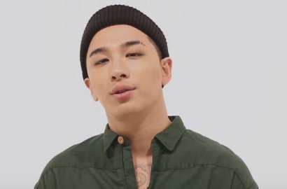Beredar Foto Taeyang Senyum Saat Wamil, Netter Puji Habis-Habisan