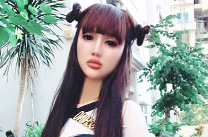 Diisukan Lady Boy Escort, Beredar Foto Mirip Lucinta Luna Pakai Lingerie di Situs Kencan Online