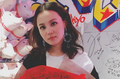 Pamer Selca Baru, Lee Hi Dipuji Makin Cantik dan Ditagih Netter Ini