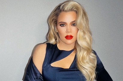 Hamil Besar, Khloe Kardashian Tampil Seksi Pakai Lingerie