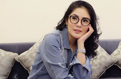 Sempat Dicibir Pamer, Ternyata OOTD Liburan Nindy Harganya Cuma Segini