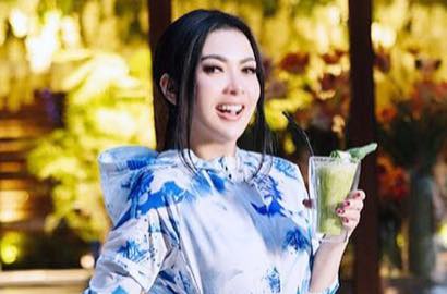 Sempat Dihina Netter, Harga Syal Bulu Syahrini Ternyata Bisa Buat Beli Rumah