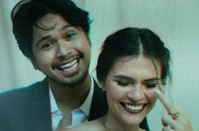 Berkonsep Garden Party, Petra Sihombing dan Firrina Sinatriya Pakai Sneakers Saat Resepsi
