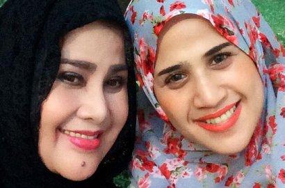 Kini Dipenjara, Elvy Sukaesih Kenang Momen Bersama Dhawiya