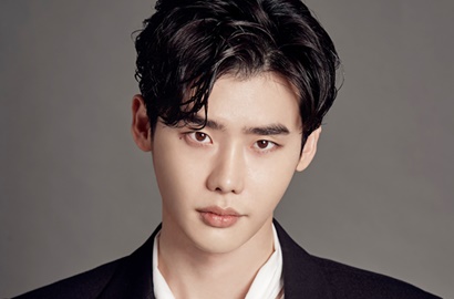 Lee Jong Suk Putuskan Tak Perpanjang Kontrak dengan YG, Netter Tanggapi Sinis