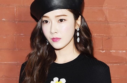 Padukan Overall dan Blazer di Bandara, Jessica Jung Tuai Komentar Seperti Ini