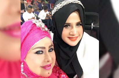 Kuatkan Sang Putri di Penjara, Elvy Sukaesih Bisikkan Kalimat Ini ke Dhawiya