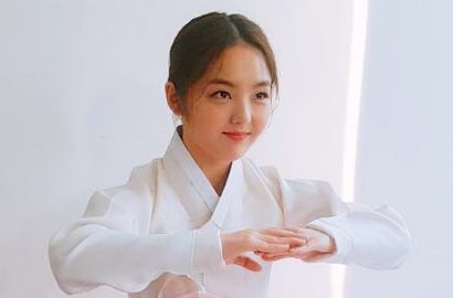 Makin Dewasa dengan Rambut Pendek, Seo Shin Ae Malah Dicibir Netter