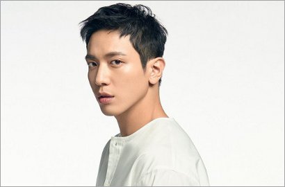 Jung Yong Hwa Akan Rilis Single Jepang Meski Tengah Wamil, Netter: Memalukan