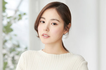 Cantik dengan Rambut Ikal, Min Hyo Rin Bikin Salfok Gara-Gara Hidung